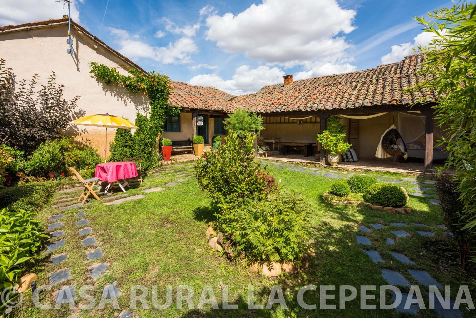 Descubre La Cepedana: Casa Rural Con Encanto En Cogorderos, A Solo 10 Km De Astorga Esterno foto